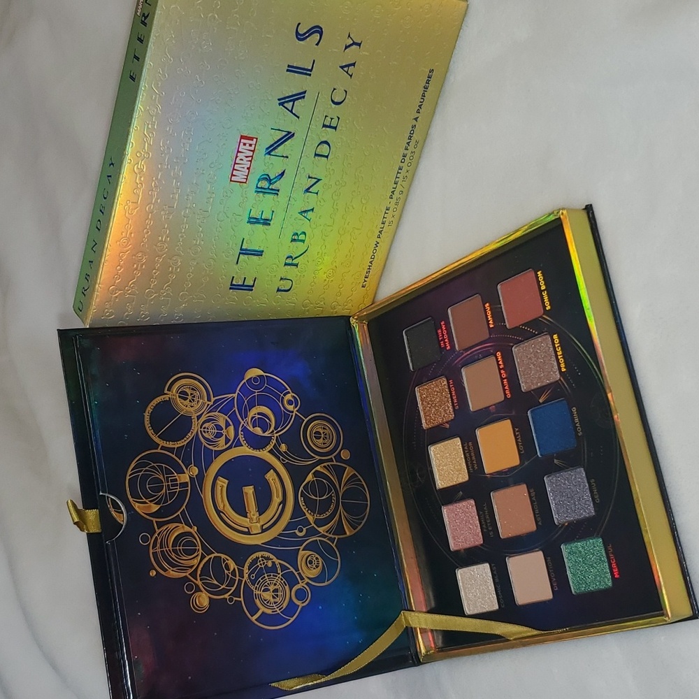 NIB Urban Decay x Marvel ETERNALS Eyeshadow Palette